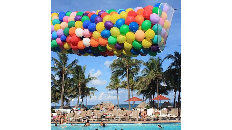 50 Ceiling Balloons (Select Your Colors) | Rental