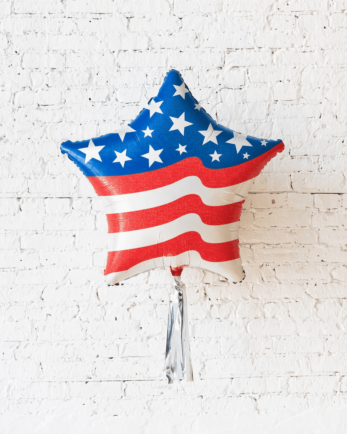 36in USA Star Foil Balloon and Silver Skirt | Rental 36in USA Star Foil Balloon and Silver Skirt | Rental
