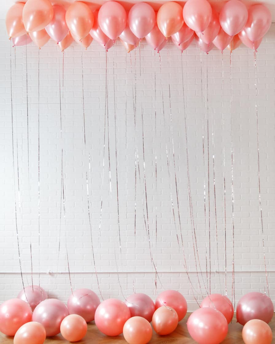 Rosé Bubbles – Ceiling & Floor Balloon Set | Rental