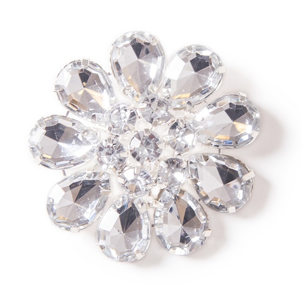 DecoStar™ Acrylic Diamond Flower Brooch in Silver | Rental DecoStar™ Acrylic Diamond Flower Brooch in Silver | Rental
