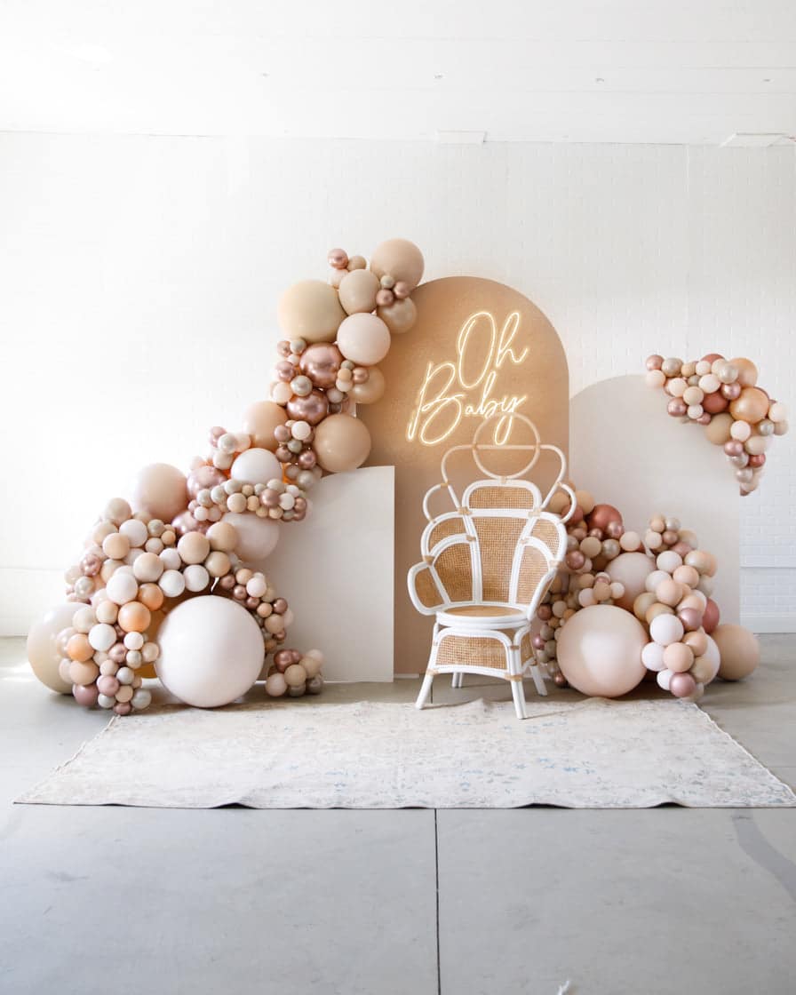 Ravishing Roses – The Beaudoin Set with Neon Sign | Rental Ravishing Roses – The Beaudoin Set with Neon Sign | Rental