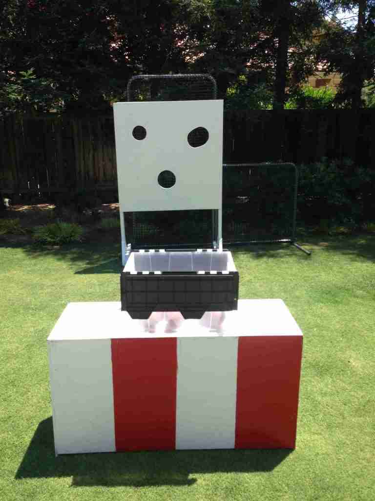 4′ x 4′ Football Toss Game | Rental